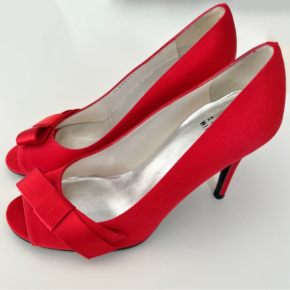 Stuart Weitzman Red Satin Bowover Heels